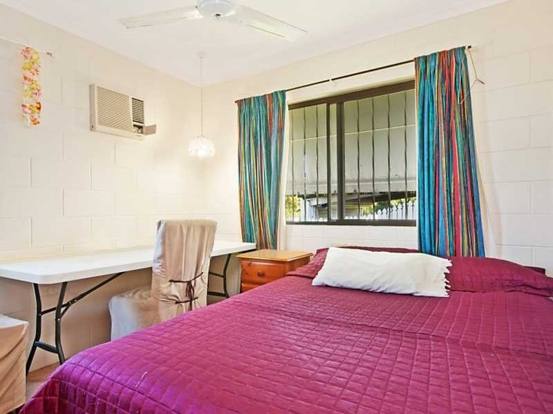 1/113 Jensen Street, Whitfield QLD 4870