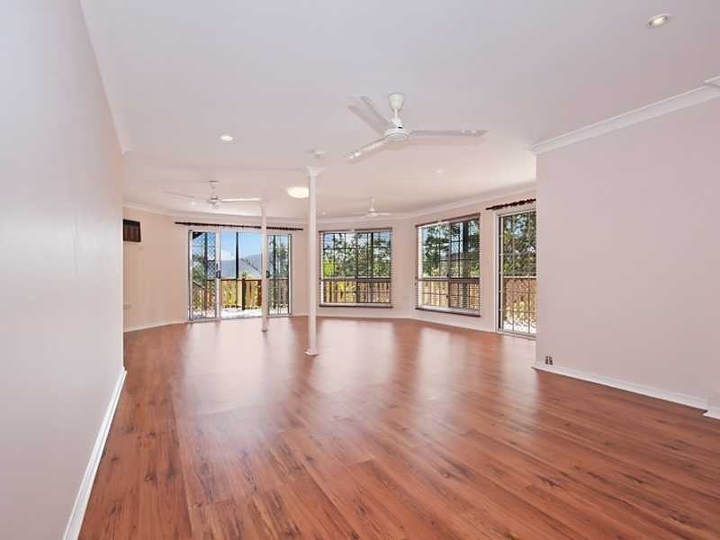 2 McGuane Close, Brinsmead QLD 4870