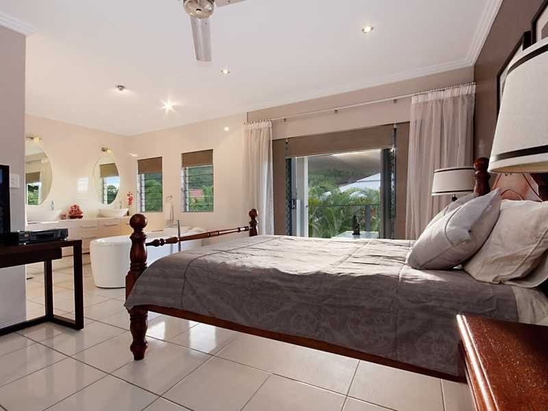 2 Bushlark Place, Smithfield QLD 4878