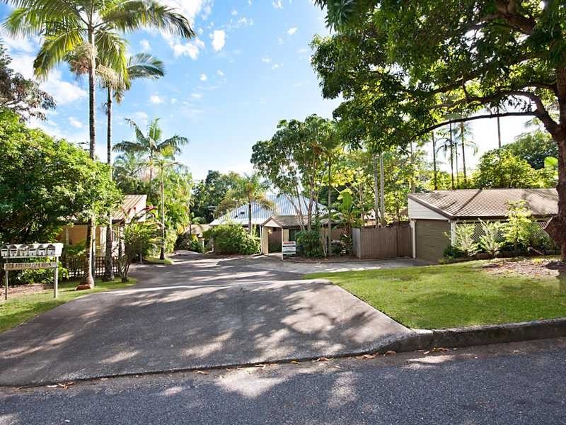 2/6-10 Holmes Street, Stratford QLD 4870