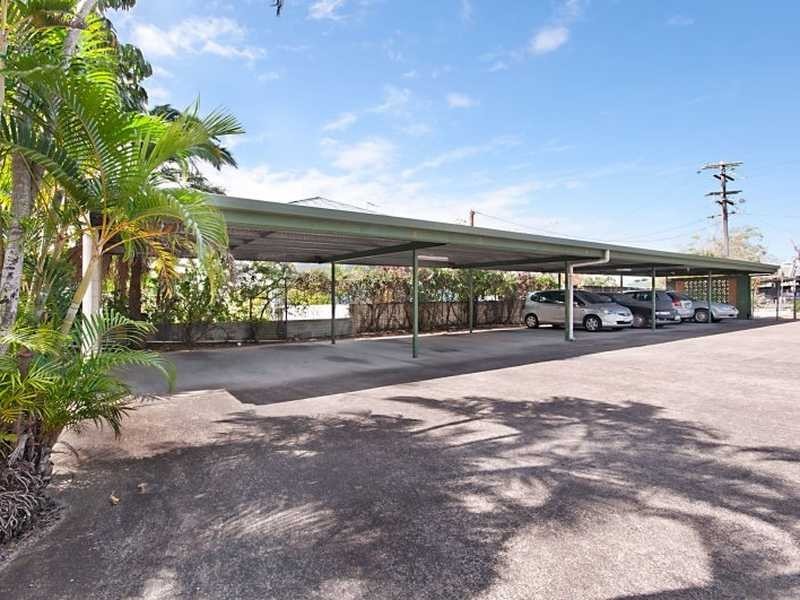 2/22 Hoare Street, Manunda QLD 4870