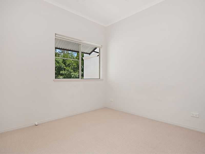 12/15 Thomas Street, Cairns North QLD 4870