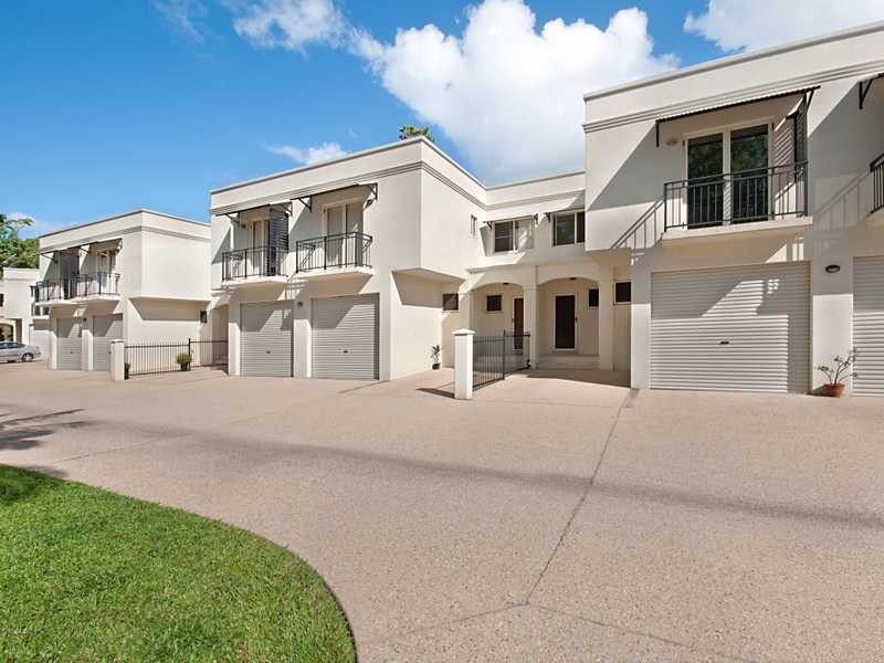 12/15 Thomas Street, Cairns North QLD 4870