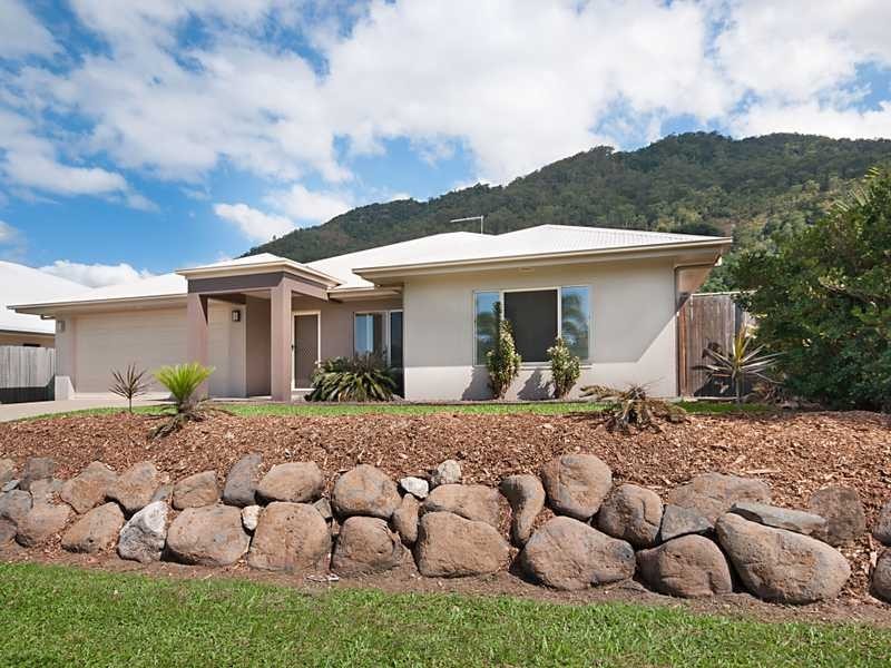 39 Elphinstone Street, Kanimbla QLD 4870