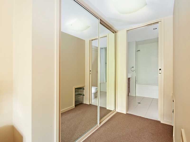 1323/12 Gregory Street, Westcourt QLD 4870