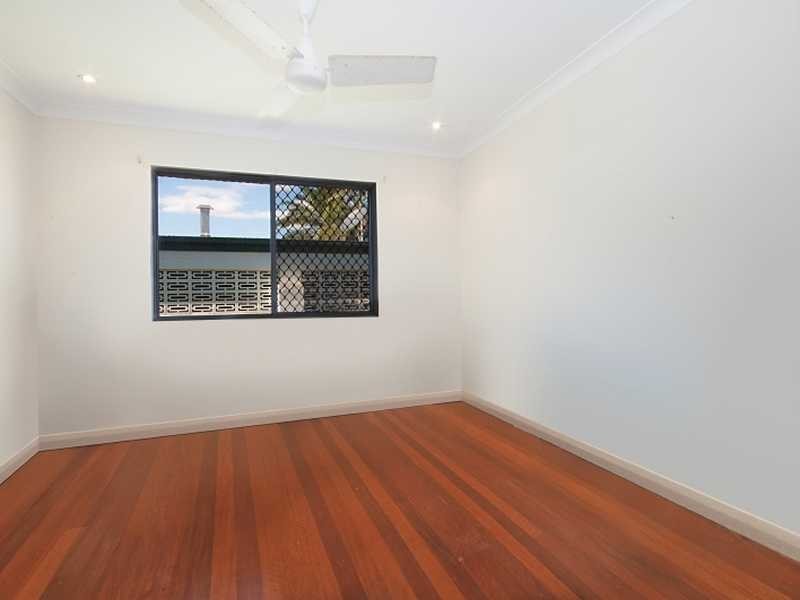 256 Buchan Street, Westcourt QLD 4870