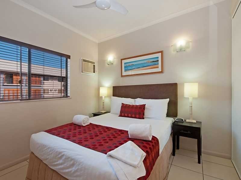 1041 & 1042/3-11 Water Street, Cairns City QLD 4870