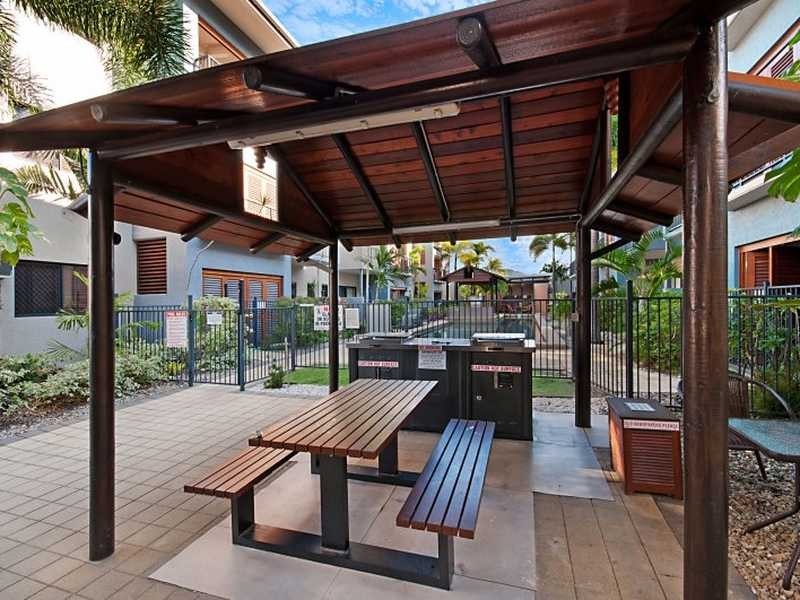 1041 & 1042/3-11 Water Street, Cairns City QLD 4870