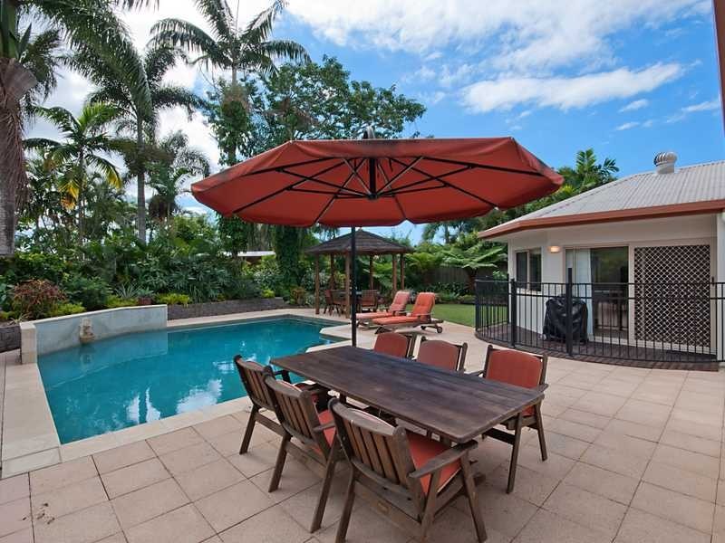 20 Leonard Street, Kewarra Beach QLD 4879