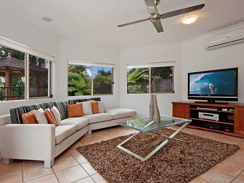 20 Leonard Street, Kewarra Beach QLD 4879