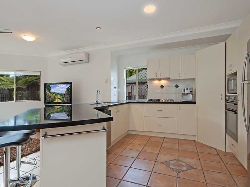 20 Leonard Street, Kewarra Beach QLD 4879
