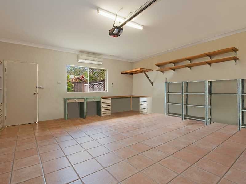 20 Leonard Street, Kewarra Beach QLD 4879