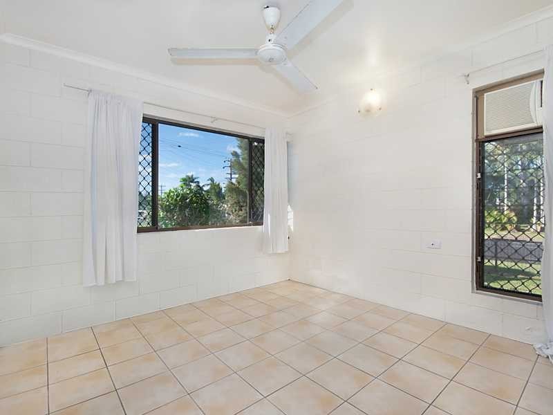 48 Mazlin Street, Edge Hill QLD 4870