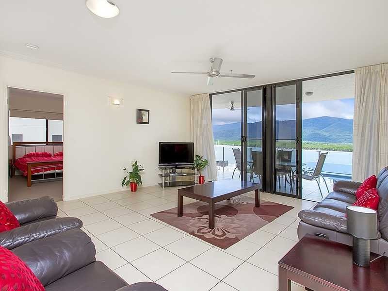 802/2-4 Lake Street, Cairns City QLD 4870