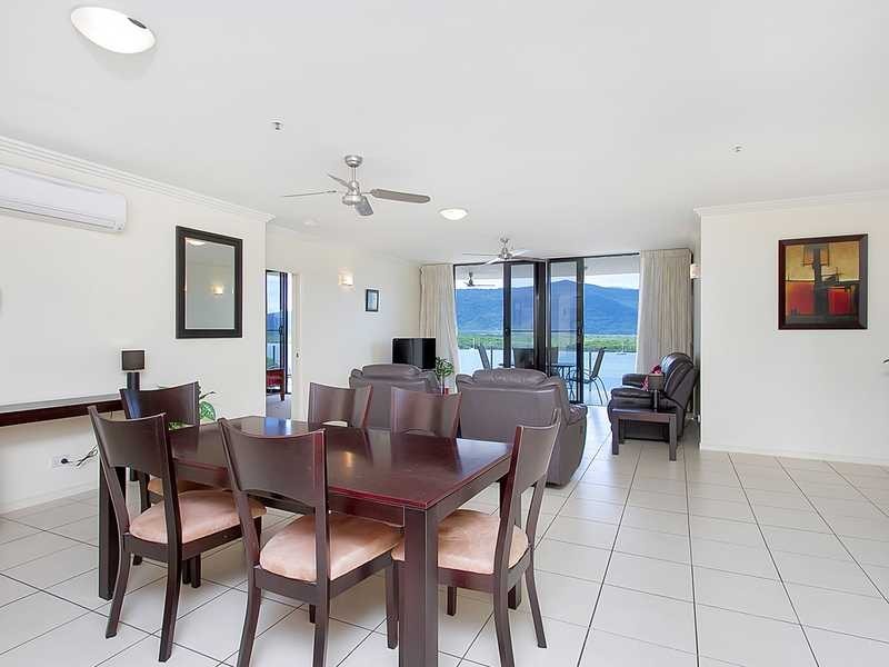 802/2-4 Lake Street, Cairns City QLD 4870