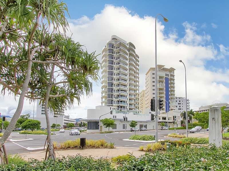 802/2-4 Lake Street, Cairns City QLD 4870