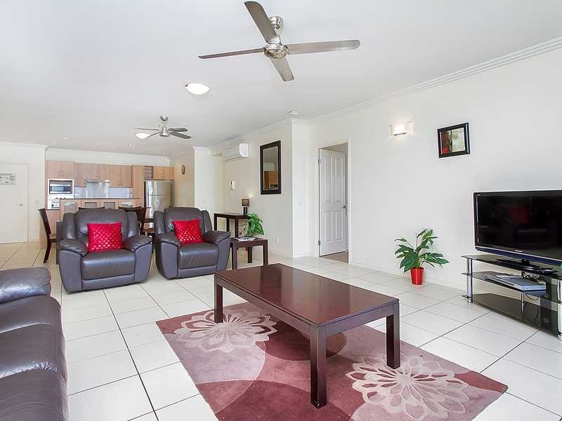 802/2-4 Lake Street, Cairns City QLD 4870