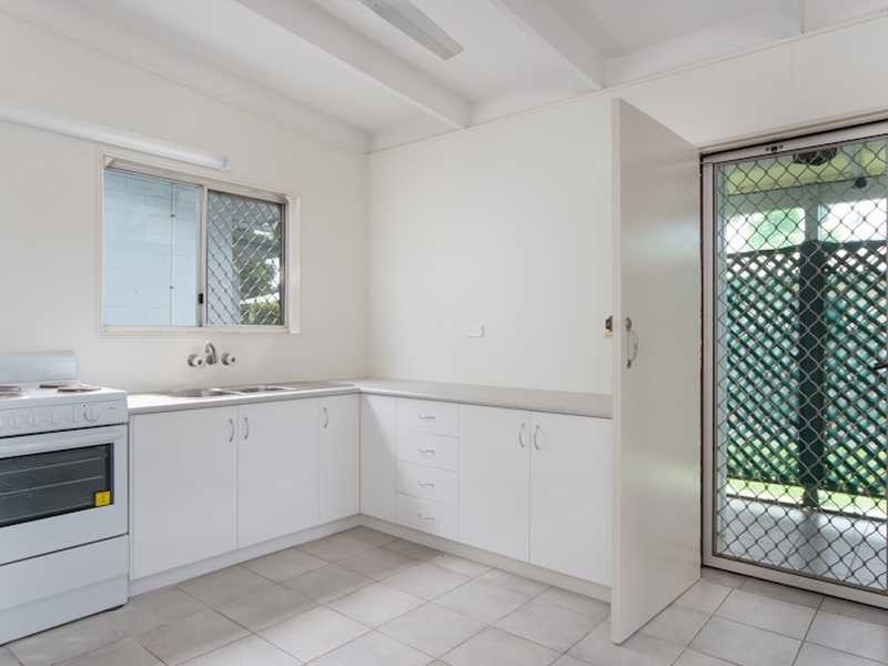 1/76 Birch Street, Manunda QLD 4870