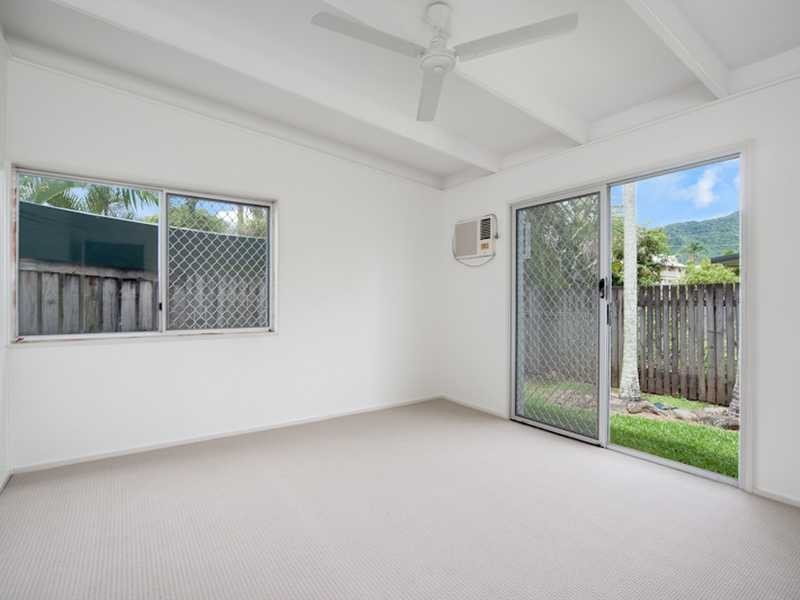 1/76 Birch Street, Manunda QLD 4870