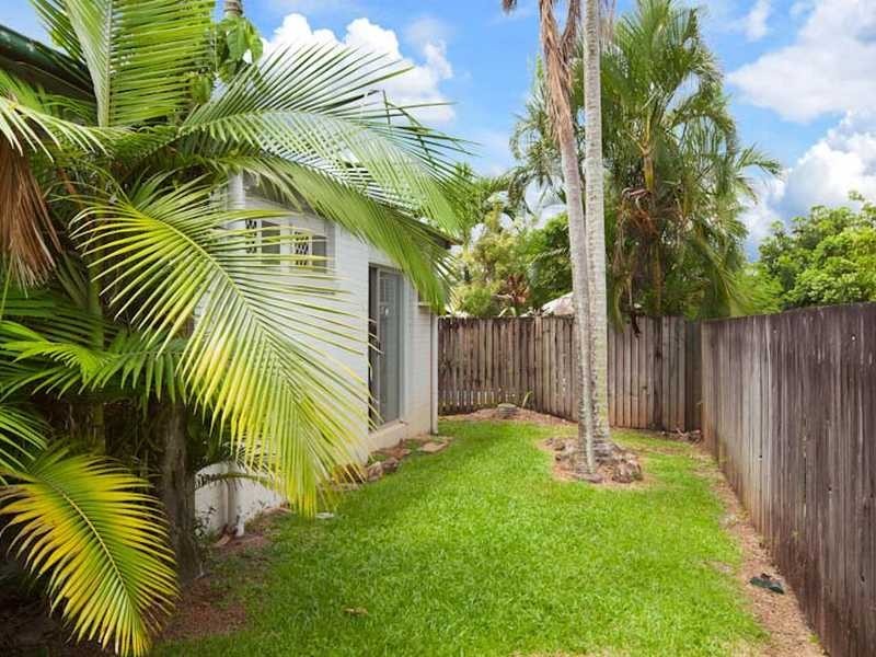 1/76 Birch Street, Manunda QLD 4870