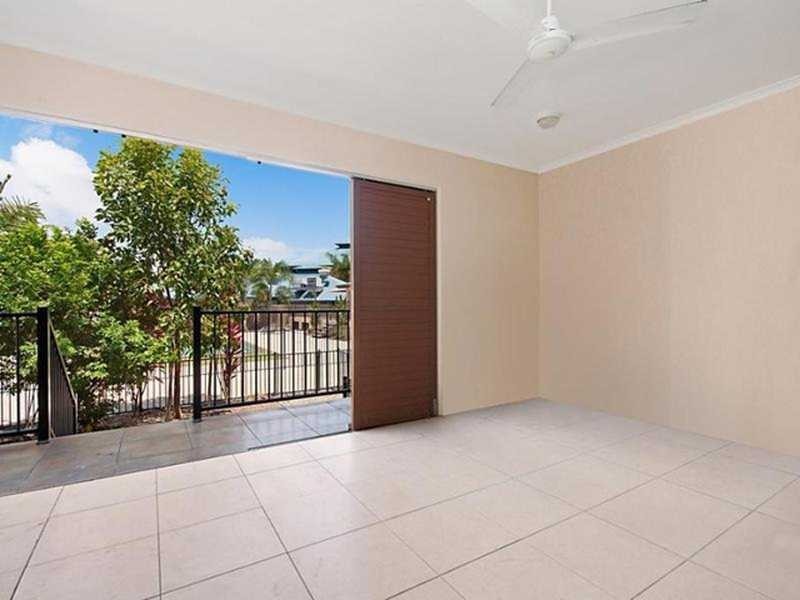 14/335 Lake Street, Cairns North QLD 4870