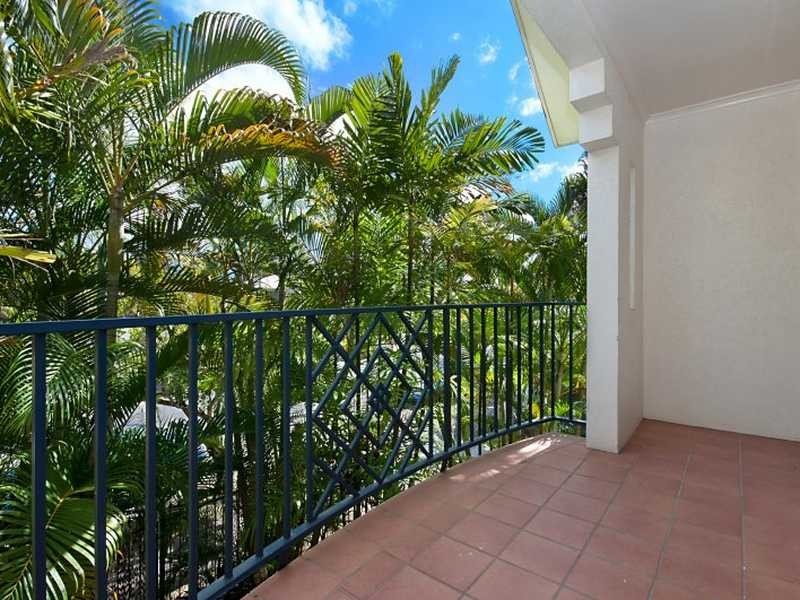 5/10 Digger Street, Cairns North QLD 4870