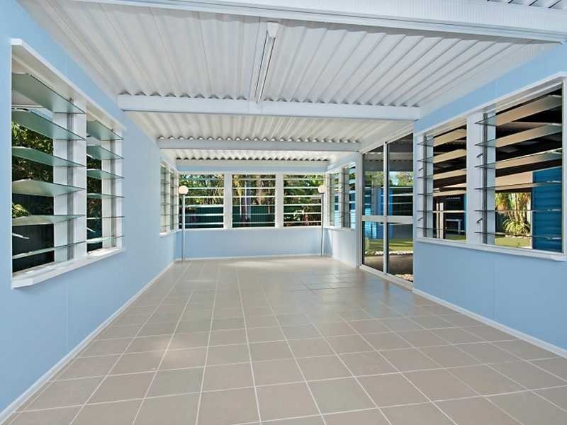 46 Waite Street, Machans Beach QLD 4878