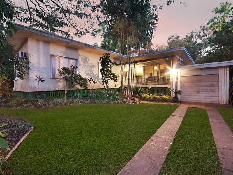 30 Pyne Street, Edge Hill QLD 4870