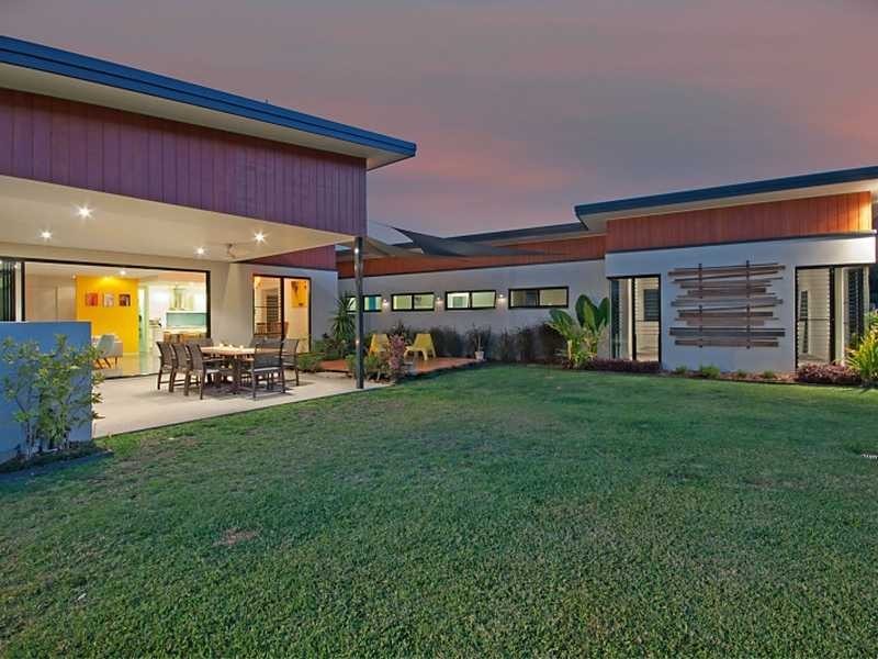 22 McBride Street, Redlynch QLD 4870