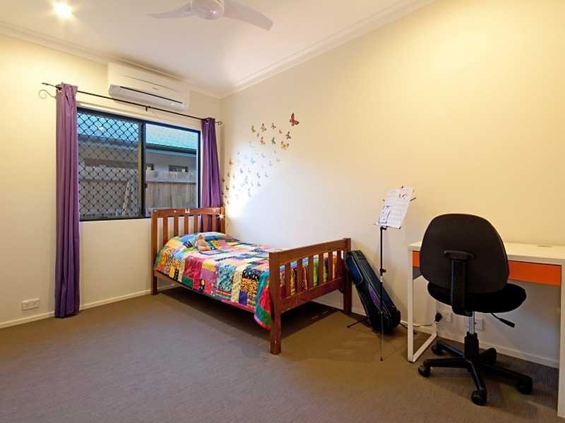 22 McBride Street, Redlynch QLD 4870