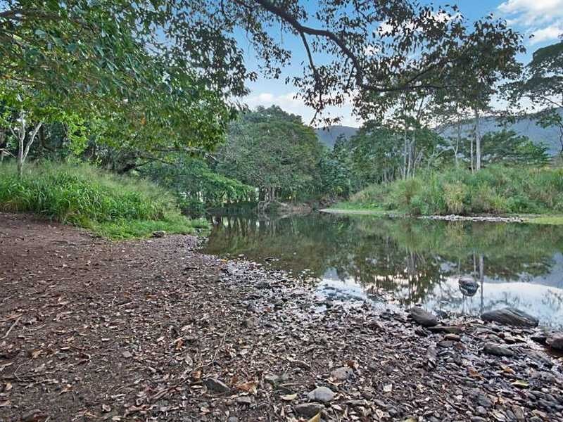 22 McBride Street, Redlynch QLD 4870