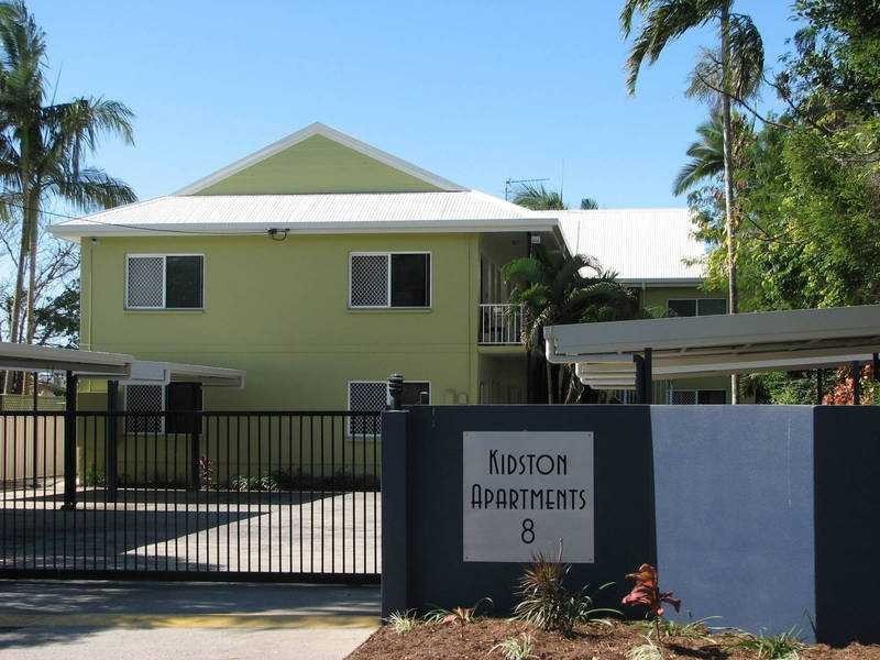 8/8 Kidston Street, Bungalow QLD 4870