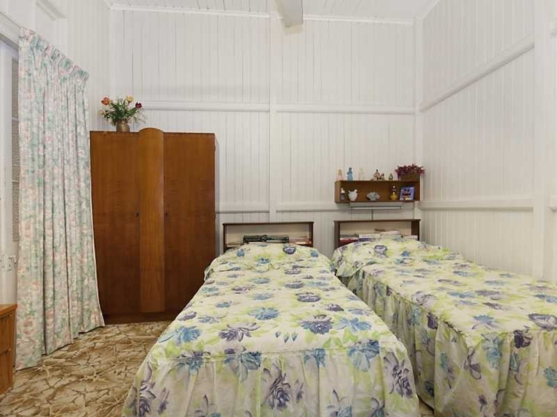 6 Friend Street, Edge Hill QLD 4870