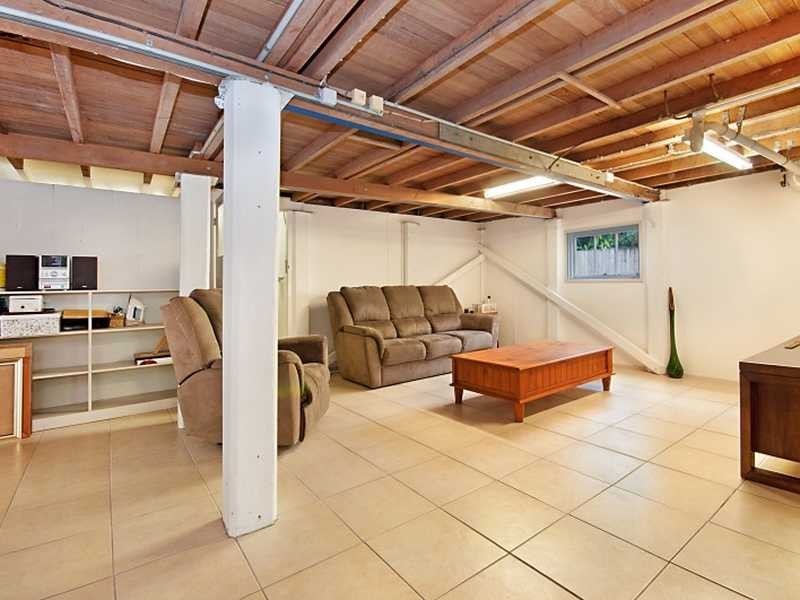 9 George Street, Earlville QLD 4870