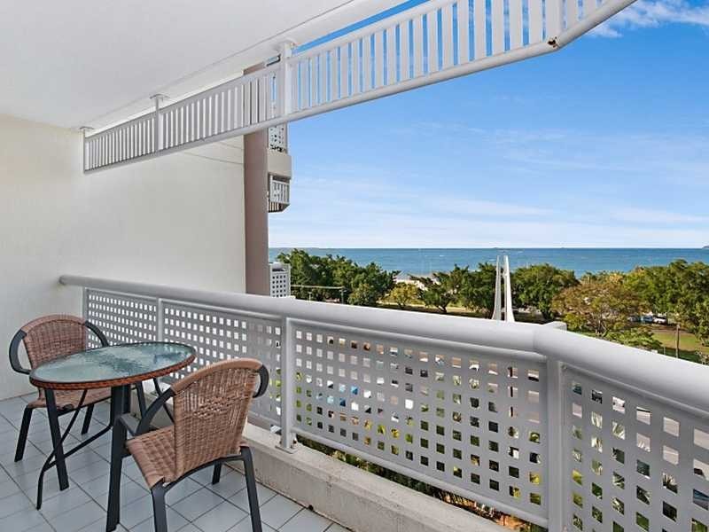 64 A&B/209 Abbott Street, Cairns North QLD 4870