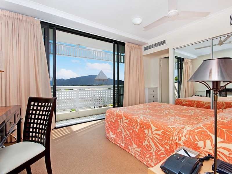 64 A&B/209 Abbott Street, Cairns North QLD 4870