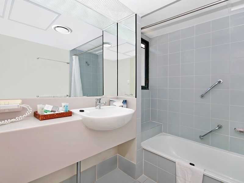 64 A&B/209 Abbott Street, Cairns North QLD 4870