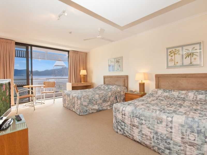 54 A&B/209 Abbott Street, Cairns North QLD 4870