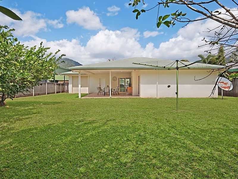 18 Windamere Close, Brinsmead QLD 4870