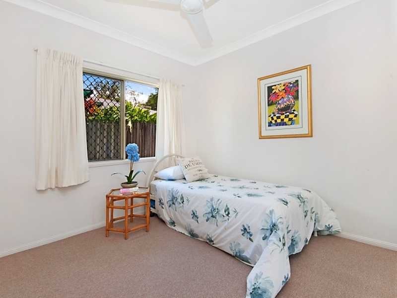 18 Windamere Close, Brinsmead QLD 4870