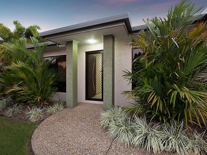 3 Elphinstone Street, Kanimbla QLD 4870