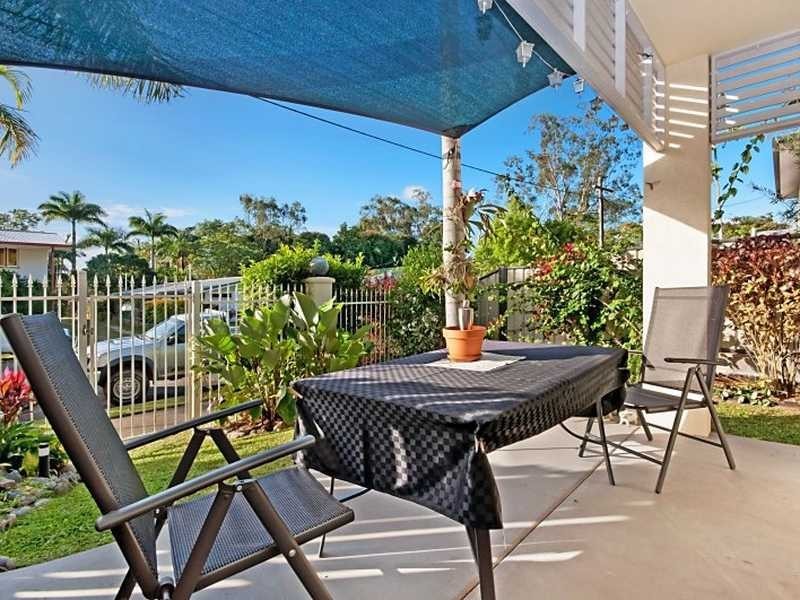1/7-9 Le Grande Street, Freshwater QLD 4870