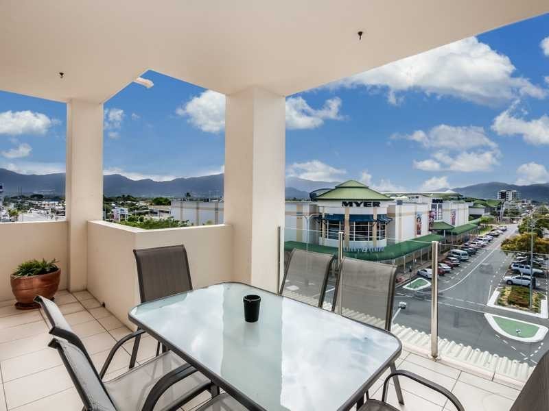 16/79 Spence Street, Cairns City QLD 4870