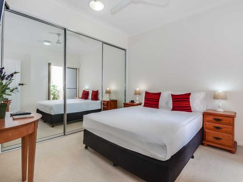 16/79 Spence Street, Cairns City QLD 4870