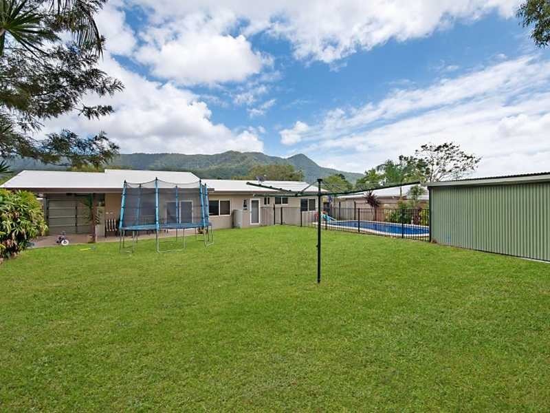 32 Bathurst Drive, Bentley Park QLD 4869