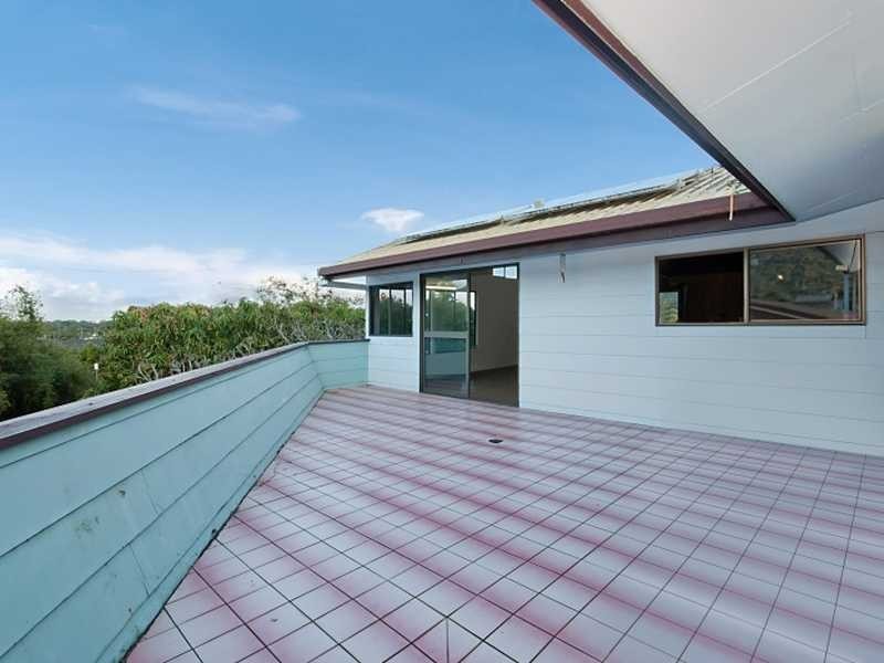 79 McManus Street, Whitfield QLD 4870