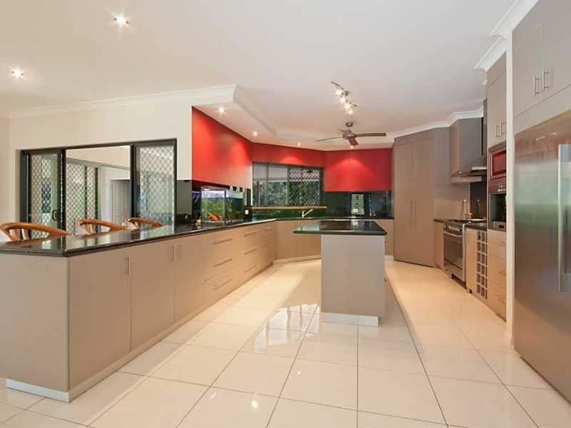 33 Pandanus Place, Speewah QLD 4881