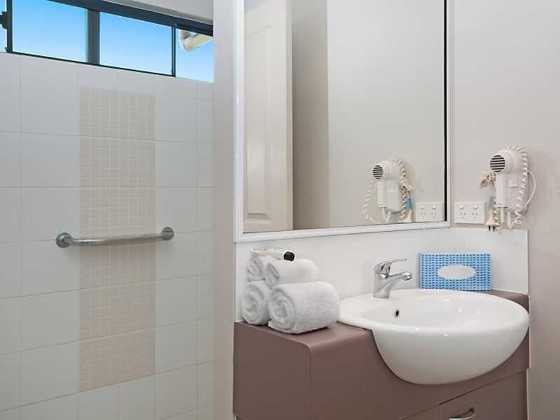 1113 & 1114/3-11 Water Street, Cairns City QLD 4870