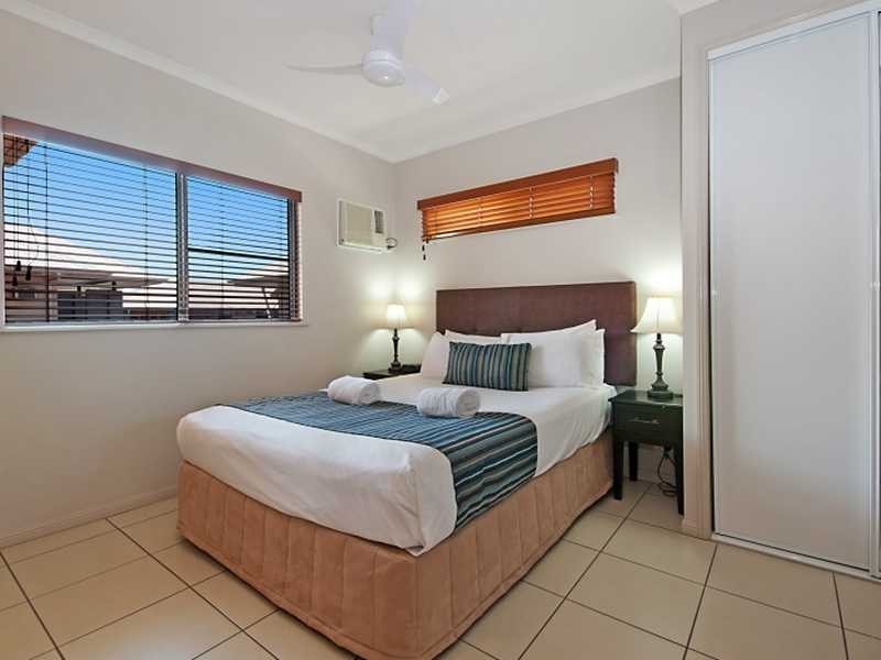 1113 & 1114/3-11 Water Street, Cairns City QLD 4870