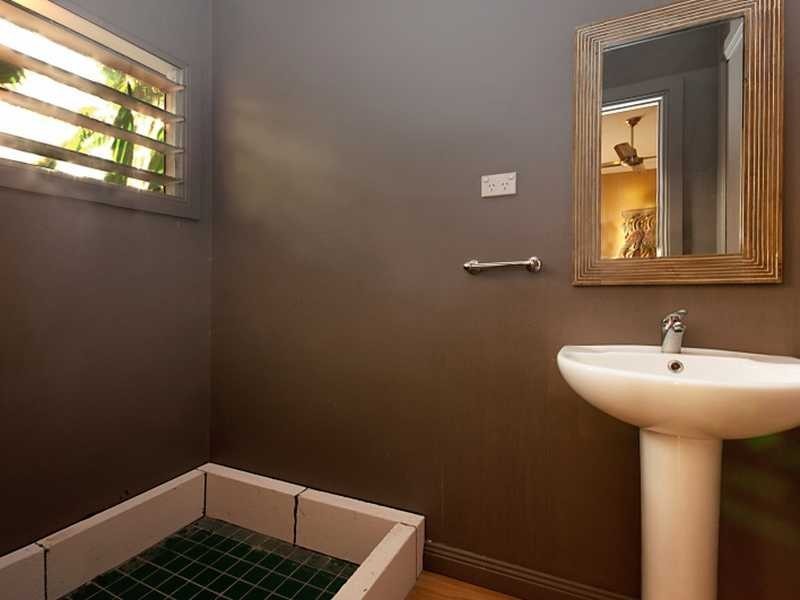 2/86 Little Street, Manunda QLD 4870